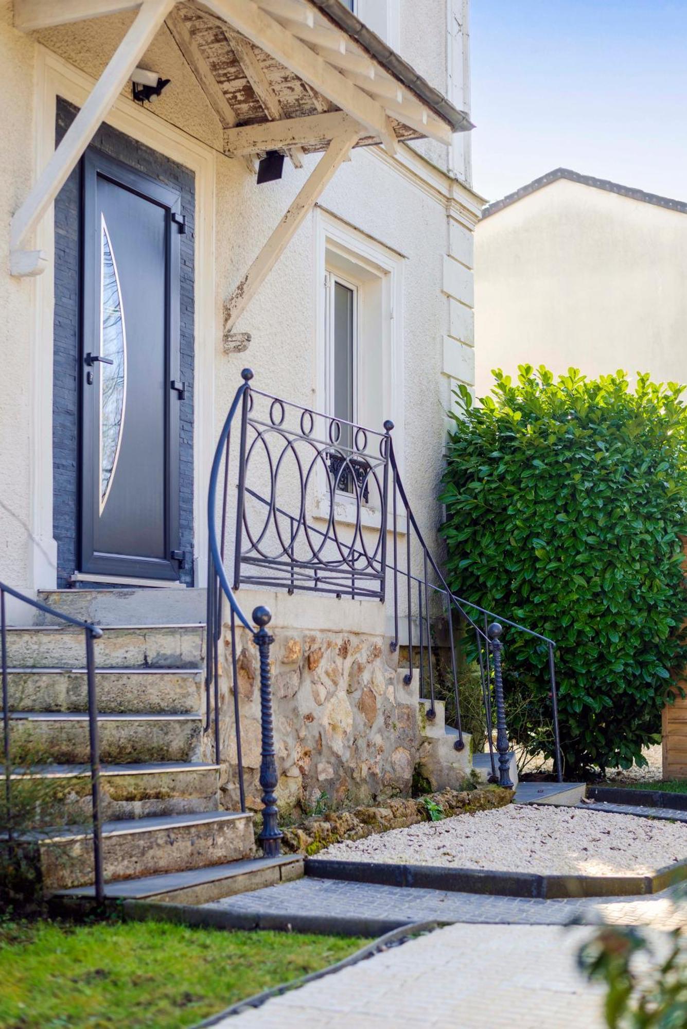 Jungle - Magnifique Appartement Avec Parking Prive - Paris-Disney & Cdg A 25 Minutes Pomponne Екстер'єр фото