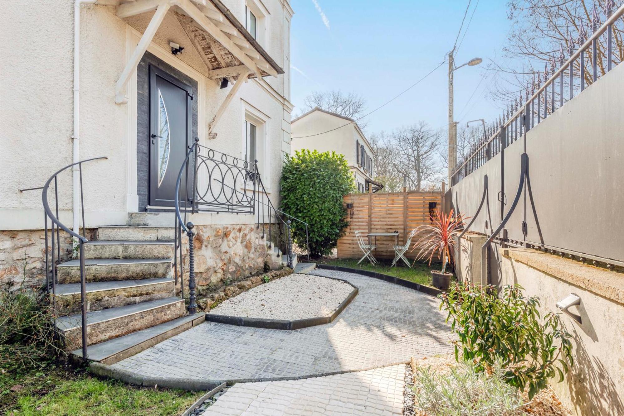 Jungle - Magnifique Appartement Avec Parking Prive - Paris-Disney & Cdg A 25 Minutes Pomponne Екстер'єр фото